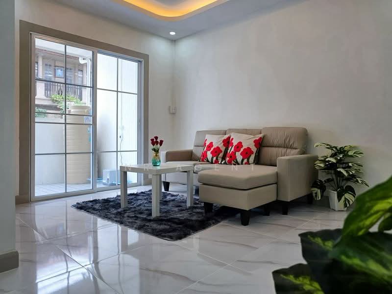 Baan Buathong 4, Nonthaburi, Ban Kluay-Sai Noi Road, Phimonrat, Bang Bua Thong, Nonthaburi, 4 Bedrooms, 100 sqm, Townhouse For Sale, by NR AGENT, 500479573 - DDproperty.com