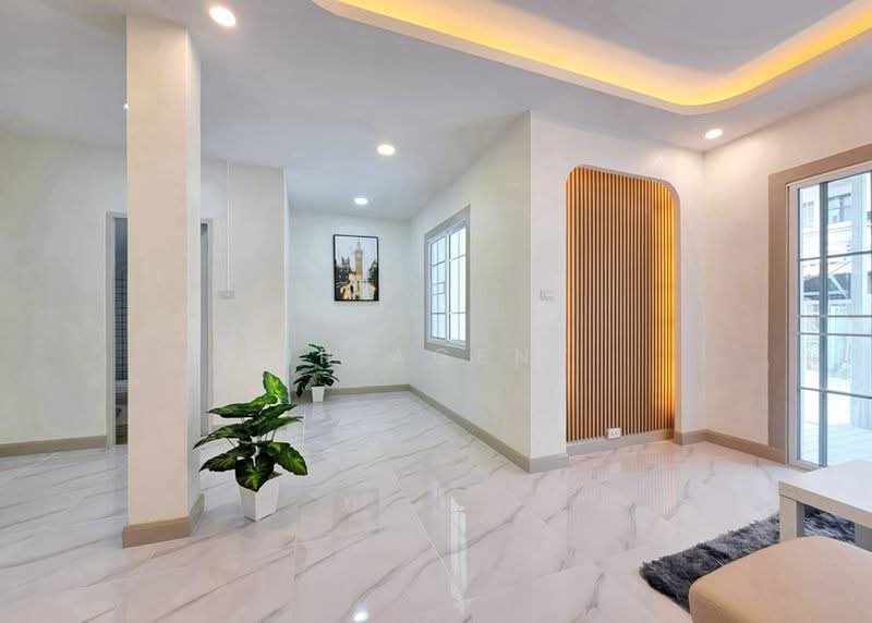 Baan Buathong 4, Nonthaburi, Ban Kluay-Sai Noi Road, Phimonrat, Bang Bua Thong, Nonthaburi, 4 Bedrooms, 100 sqm, Townhouse For Sale, by NR AGENT, 500479573 - DDproperty.com