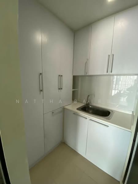 The Lakes, Bangkok, 123 Ratchadaphisek Road, Khlong Toei, Bangkok, 2 Bedrooms, 143 sqm, Condo For Rent, by Nattha Baibua, 500479583 - DDproperty.com