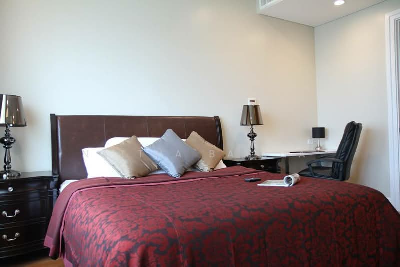 Bright Sukhumvit 24, Bangkok, Sukhumvit 24 Alley, Khong Tan, Khlong Toei, Bangkok, 1 Bedroom, 73 sqm, Condo For Rent, by Nattha Baibua, 500479603 - DDproperty.com