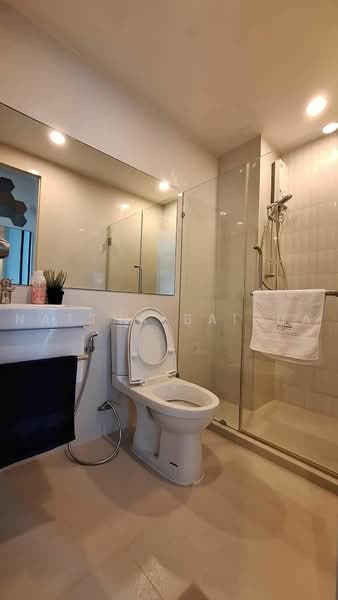 Life Asoke, Bangkok, Asoke-Dindang Road, Bang Kapi, Huai Khwang, Bangkok, 1 Bedroom, 31 sqm, Condo For Rent, by Nattha Baibua, 500479605 - DDproperty.com
