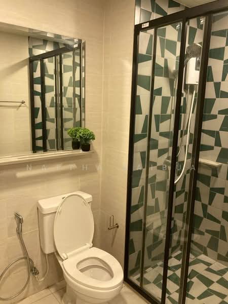 The Base Sukhumvit 50, Bangkok, Soi Roem Charoen 1, Sukhumvit 50 Road, Phra Kanong, Khlong Toei, Bangkok, 1 Bedroom, 35 sqm, Condo For Rent, by Nattha Baibua, 500479629 - DDproperty.com