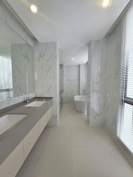 Aerie Srinakarin-Krungthepkreetha, Bangkok, Srinakarin - Romklao Road, Khlong Song Ton Nun, Lat Krabang, Bangkok, 5 Bedrooms, 390 sqm, Single Detached House For Rent, by Forty-Six Real Estate Group, 500479631 - DDproperty.com