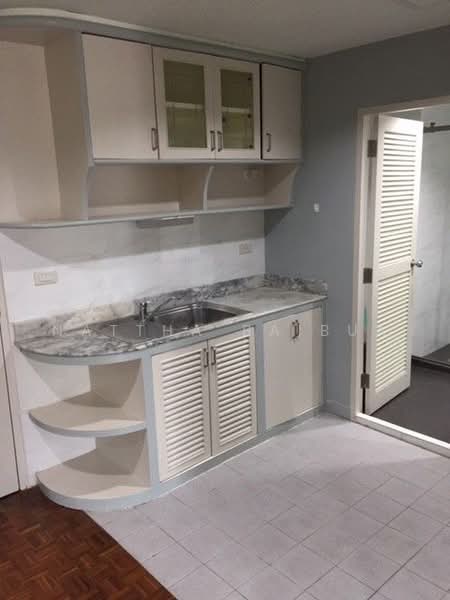 Sukhumvit Suite, Bangkok, 19 Soi Sukhumvit 13, Khlongtoei Nua, Watthana, Bangkok, 1 Bedroom, 72 sqm, Condo For Rent, by Nattha Baibua, 500479647 - DDproperty.com