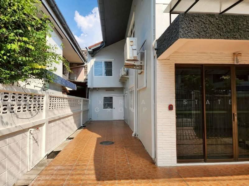 บ้านเดี่ยวให้เช่า ใจกลางรัชดา-ห้วยขวาง ประชาราษฎร์บำเพ็ญ, Bangkok, Samsen Nok, Huai Khwang, Bangkok, 6 Bedrooms, 500 sqm, Single Detached House For Rent, by Forty-Six Real Estate Group, 500479652 - DDproperty.com