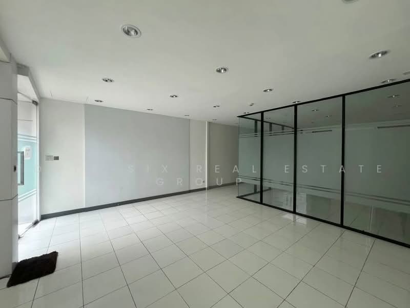 โกดังพร้อมออฟฟิศให้เช่า ซ.รามคำแหง 4, Bangkok, Suan Luang, Bangkok, , 440 sqm, Warehouse/Factory For Rent, by Forty-Six Real Estate Group, 500479688 - DDproperty.com