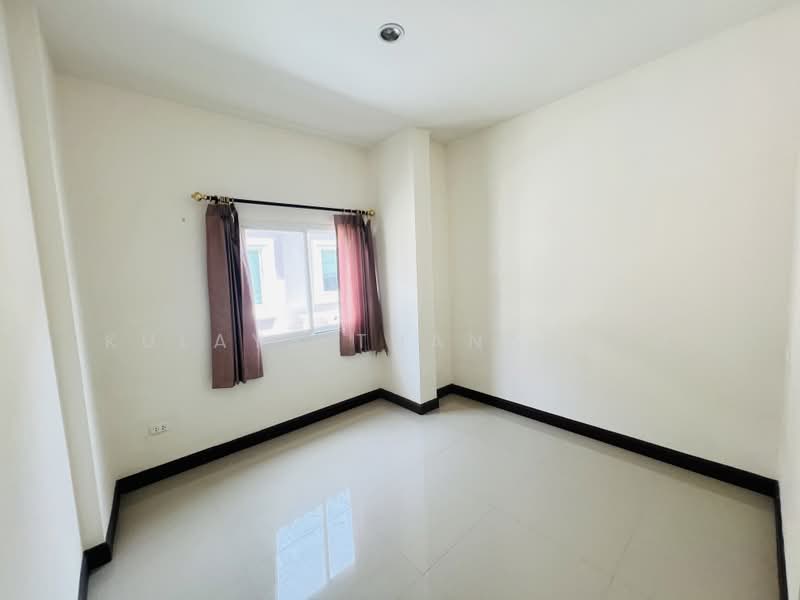 Townhouse for Rent in Censiri Town Pattaya, Great Location, Chon Buri (Pattaya), ถนนพรประภานิมิต 17, Nong Pru, Bang Lamung (Pattaya), Chon Buri (Pattaya), 3 Bedrooms, 150 sqm, Townhouse For Rent, by Kulaya Thanapura, 500479716 - DDproperty.com