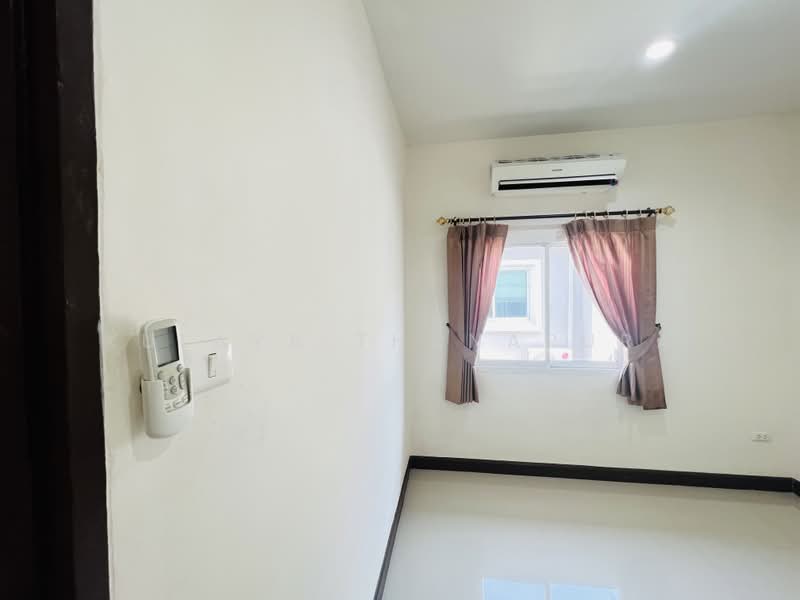 Townhouse for Rent in Censiri Town Pattaya, Great Location, Chon Buri (Pattaya), ถนนพรประภานิมิต 17, Nong Pru, Bang Lamung (Pattaya), Chon Buri (Pattaya), 3 Bedrooms, 150 sqm, Townhouse For Rent, by Kulaya Thanapura, 500479716 - DDproperty.com