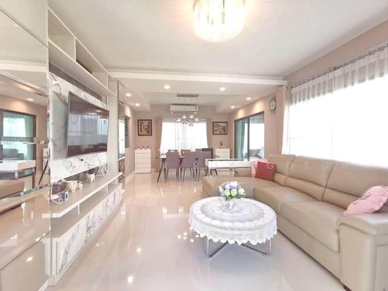 Mantana Bangna Km.7, Samut Prakan, 68 Bangna-Trad Road, Bang Kaeo, Bang Plee, Samut Prakan, 4 Bedrooms, 185 sqm, Single Detached House For Rent, by Noppawan Ruangdech, 500479726 - DDproperty.com