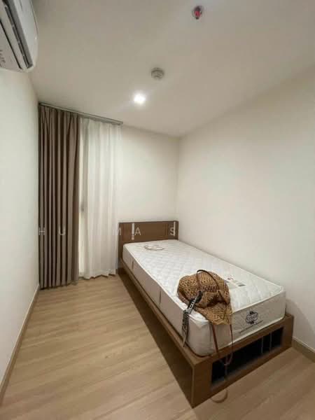 Sky Walk Residences, Bangkok, 1599 Sukhumvit Road, Phra Kanong Nua, Watthana, Bangkok, 2 Bedrooms, 60 sqm, Condo For Rent, by Chutima Saenieo, 500479742 - DDproperty.com
