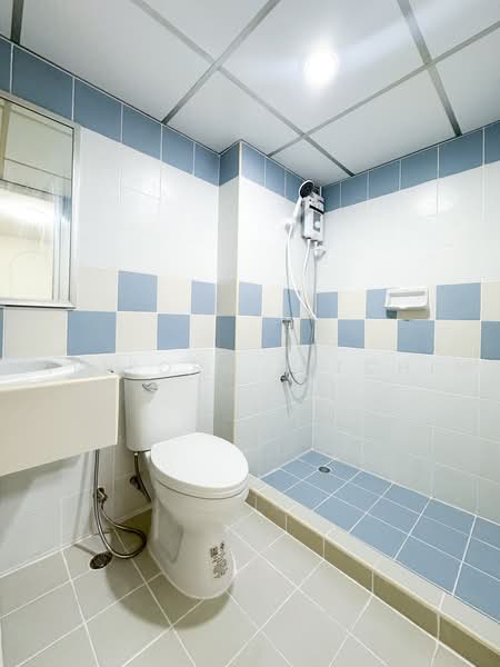 Lumpini Center Ladprao 111, Bangkok, 60-127 Soi Lat Phrao 111, Khlong Chan, Bang Kapi, Bangkok, 1 Bedroom, 32 sqm, Condo For Sale, by Sirikorn Ritchim, 500479747 - DDproperty.com