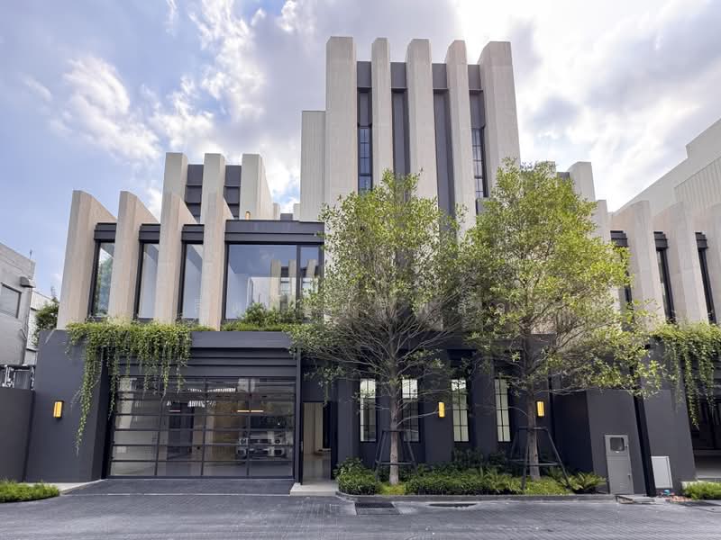 DAVEN RAMA9, Bangkok, Suan Luang, Bangkok, 4 Bedrooms, 612 sqm, Villa For Sale, by Lalita Sriploy, 500479748 - DDproperty.com