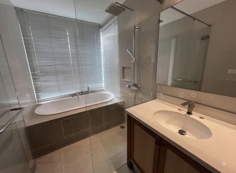 The Emporio Place, Bangkok, 93 Soi Sukhumvit 24, Sukhumvit Road, Khong Tan, Khlong Toei, Bangkok, 2 Bedrooms, 103 sqm, Condo For Rent, by PK PRIME ESTATE Co., Ltd., 500479786 - DDproperty.com