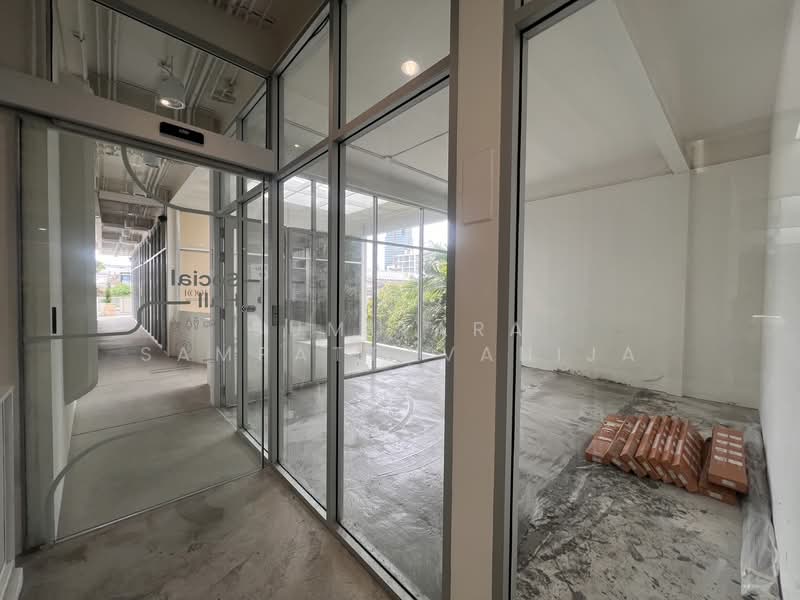 Space for rent Ari, Phahonyothin, Bangkok, Samsen Nai, Phaya Thai, Bangkok, , 27 sqm, Retail Space For Rent, by Sumitara Sampattavanija, 500479809 - DDproperty.com