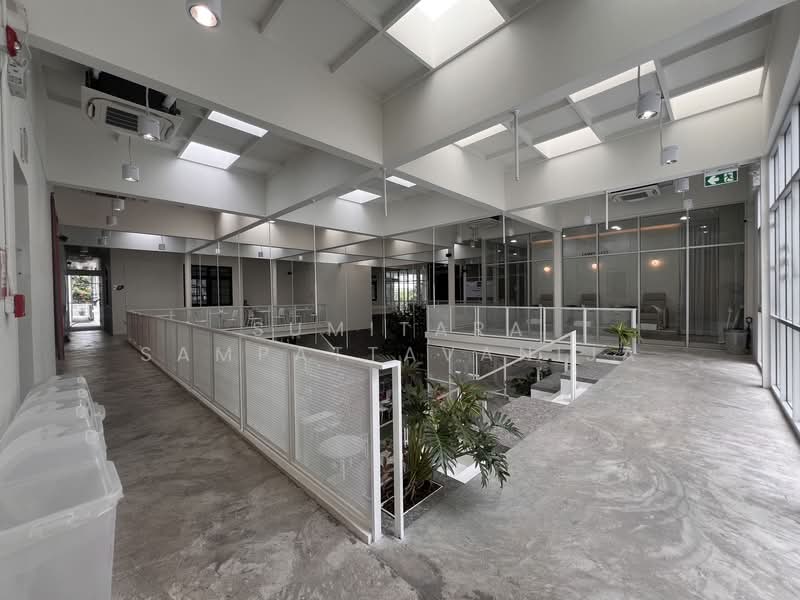 Space for rent Ari, Phahonyothin, Bangkok, Samsen Nai, Phaya Thai, Bangkok, , 27 sqm, Retail Space For Rent, by Sumitara Sampattavanija, 500479809 - DDproperty.com