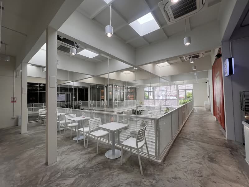 Space for rent Ari, Phahonyothin, Bangkok, Samsen Nai, Phaya Thai, Bangkok, , 27 sqm, Retail Space For Rent, by Sumitara Sampattavanija, 500479809 - DDproperty.com