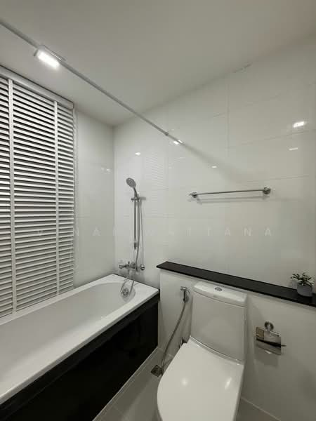 The Coast, Bangkok, 3888 Sukhumvit Road, Bang Na Tai, Bang Na, Bangkok, 1 Bedroom, 44 sqm, Condo For Rent, by Vinai Wattana, 500479819 - DDproperty.com