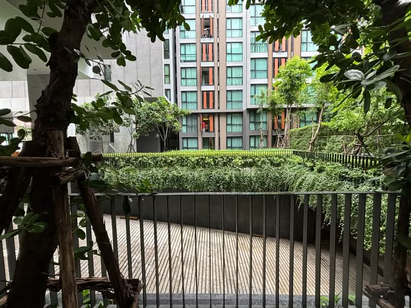 Vtara Sukhumvit 36, Bangkok, 118 Soi Saen Sabai, Phra Kanong, Khlong Toei, Bangkok, 2 Bedrooms, 50 sqm, Condo For Rent, by Vinai Wattana, 500479827 - DDproperty.com