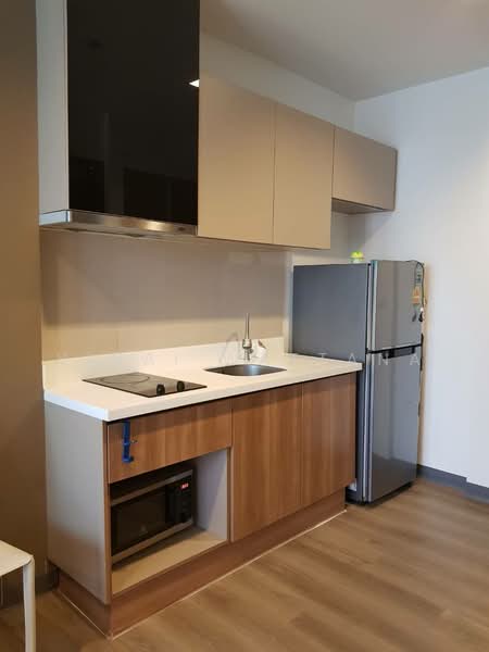 Rhythm Sathorn, Bangkok, 141 Soi Sathorn 21, Yan Nawa, Sathon, Bangkok, 1 Bedroom, 37 sqm, Condo For Rent, by Vinai Wattana, 500479830 - DDproperty.com