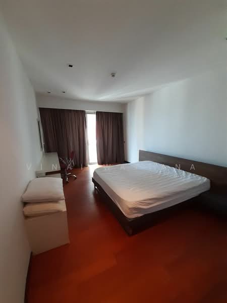 The Lakes, Bangkok, 123 Ratchadaphisek Road, Khlong Toei, Bangkok, 2 Bedrooms, 173 sqm, Condo For Rent, by Vinai Wattana, 500479832 - DDproperty.com