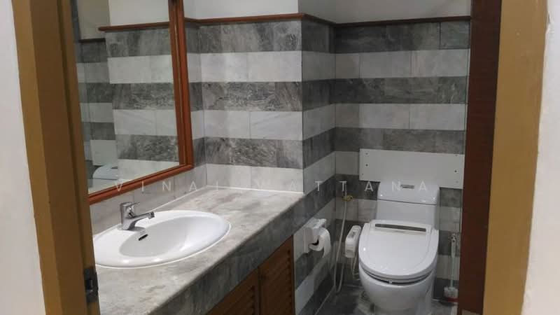 Silom Suite, Bangkok, Soi Sathorn 12, Sathorn Road, Silom, Bang Rak, Bangkok, 1 Bedroom, 44 sqm, Condo For Rent, by Vinai Wattana, 500479833 - DDproperty.com