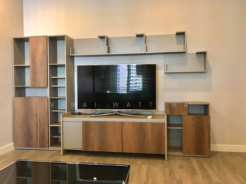 The Room Sathorn, Bangkok, 78 Pan Road, Silom, Bang Rak, Bangkok, 1 Bedroom, 50 sqm, Condo For Rent, by Vinai Wattana, 500479835 - DDproperty.com