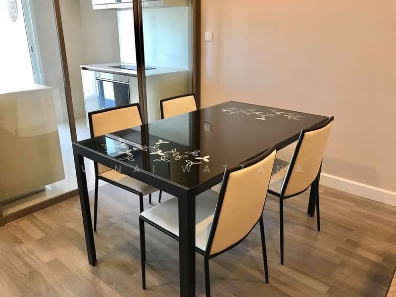 The Room Sathorn, Bangkok, 78 Pan Road, Silom, Bang Rak, Bangkok, 1 Bedroom, 50 sqm, Condo For Rent, by Vinai Wattana, 500479835 - DDproperty.com