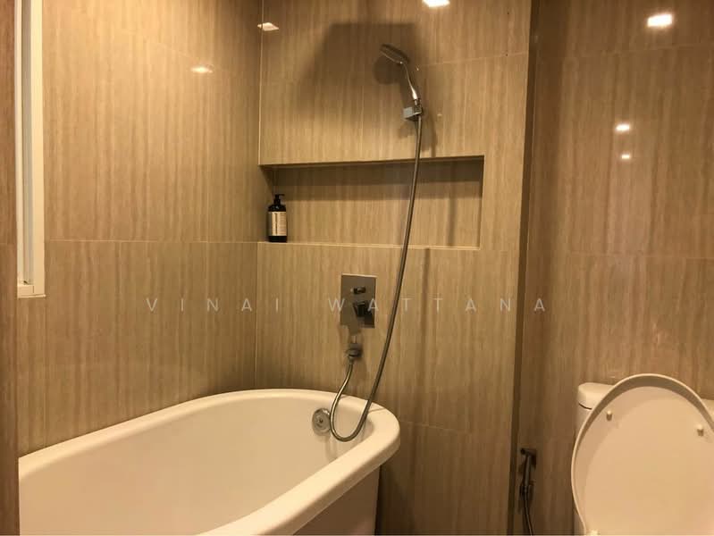Downtown Forty Nine, Bangkok, Sukhumvit 39 Road, Khlong Tan Nua, Watthana, Bangkok, 1 Bedroom, 45 sqm, Condo For Rent, by Vinai Wattana, 500479837 - DDproperty.com