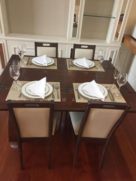 Nusasiri Grand, Bangkok, Soi Sukhumvit 42, Phra Kanong, Khlong Toei, Bangkok, 3 Bedrooms, 140 sqm, Condo For Rent, by Vinai Wattana, 500479838 - DDproperty.com