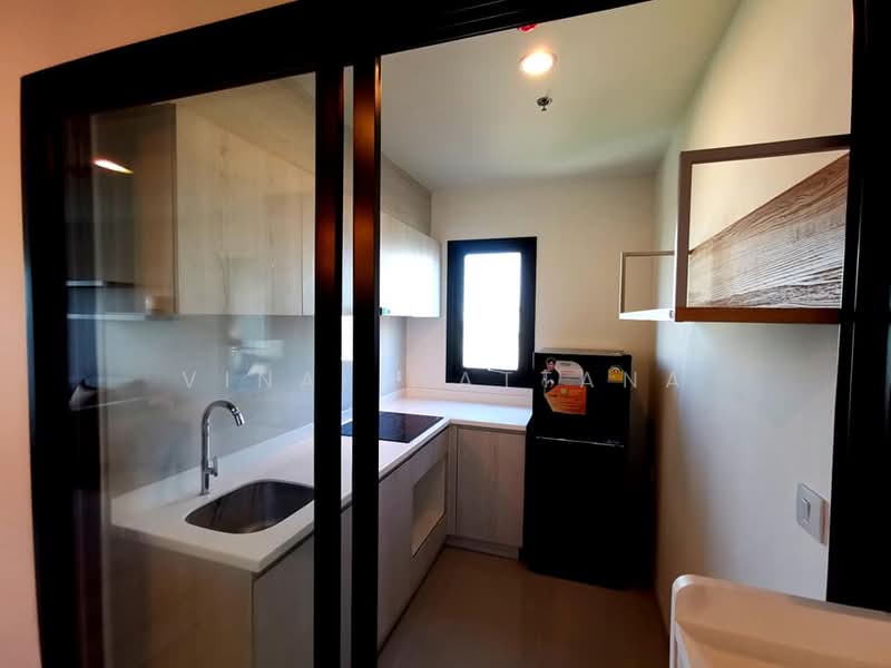 Life Asoke, Bangkok, Asoke-Dindang Road, Bang Kapi, Huai Khwang, Bangkok, 2 Bedrooms, 55 sqm, Condo For Rent, by Vinai Wattana, 500479846 - DDproperty.com