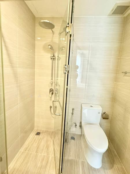 Noble BE33, Bangkok, 19 Soi Sukhumvit 33, Khlong Tan Nua, Watthana, Bangkok, 3 Bedrooms, 76 sqm, Condo For Rent, by Vinai Wattana, 500479864 - DDproperty.com