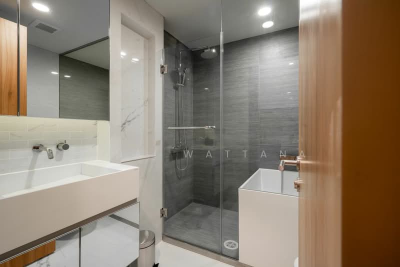 Siamese Exclusive Sukhumvit 31, Bangkok, 75 Soi Sukhumvit 31, Khlong Tan Nua, Watthana, Bangkok, 1 Bedroom, 64 sqm, Condo For Rent, by Vinai Wattana, 500479873 - DDproperty.com