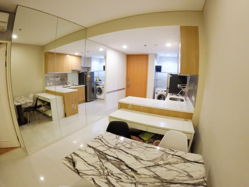 Villa Asoke, Bangkok, 1588 New Petchburi Road, Makkasan, Ratchathewi, Bangkok, 1 Bedroom, 48 sqm, Condo For Rent, by Vinai Wattana, 500479882 - DDproperty.com