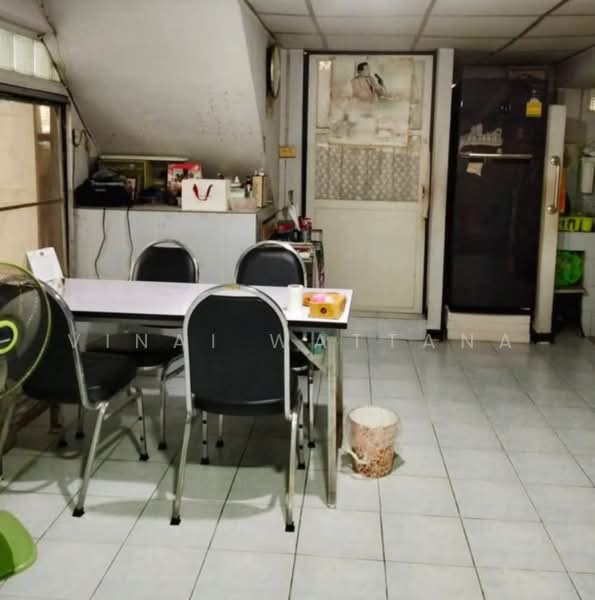 4-BR House, Bangkok, Phra Kanong Nua, Watthana, Bangkok, 4 Bedrooms, 220 sqm, Single Detached House For Sale, by Vinai Wattana, 500479894 - DDproperty.com