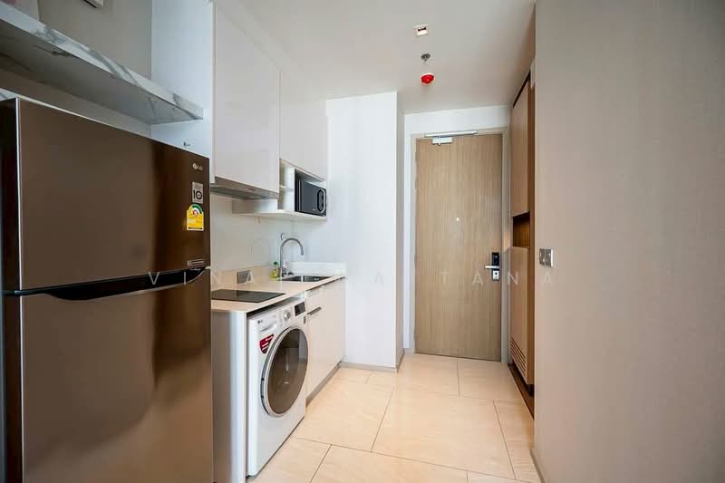 ASHTON Silom, Bangkok, 166 Silom Road, Bang Rak, Bangkok, 1 Bedroom, 35 sqm, Condo For Rent, by Vinai Wattana, 500479895 - DDproperty.com