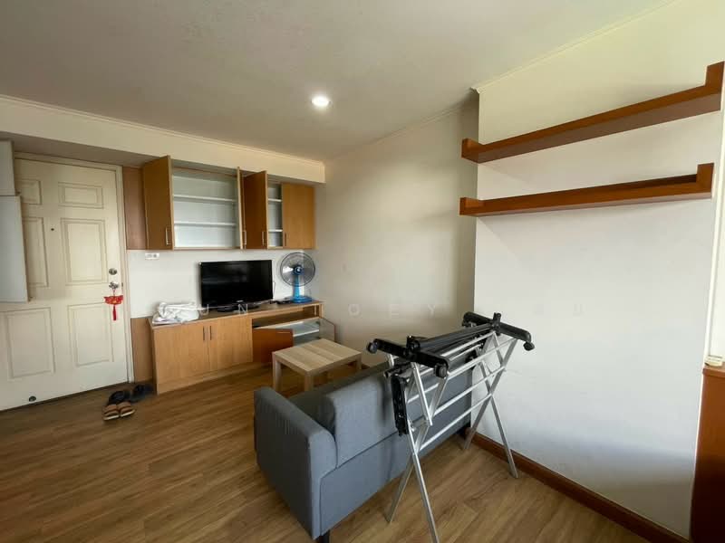 Lumpini Ville Sukhumvit 77, Bangkok, Sukhumvit 77 Road, Suan Luang, Bangkok, Studio, 30 sqm, Condo For Sale, by Khun Toey เตย, 500479907 - DDproperty.com