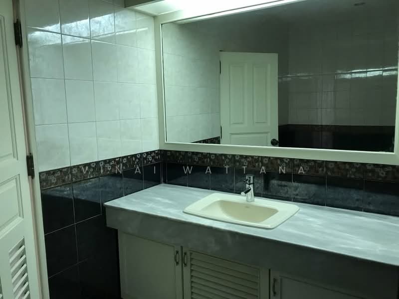 Thana Tower, Bangkok, Charan Sanit Wong, Bang Yi Khan, Bang Phlat, Bangkok, 3 Bedrooms, 314 sqm, Condo For Sale, by Vinai Wattana, 500479930 - DDproperty.com