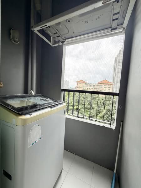 Aspire Sathorn-Taksin (Brick Zone) : แอสปาย สาทร - ตากสิน (บริค โซน), กรุงเทพ, 69 ถ.ราชพฤกษ์, บางค้อ, จอมทอง, กรุงเทพ, 28 ตร.ม., คอนโด ขาย, โดย จิรกิตติ์ (คิม)เจริญบัณฑิตสกุล, 500479938 - DDproperty.com