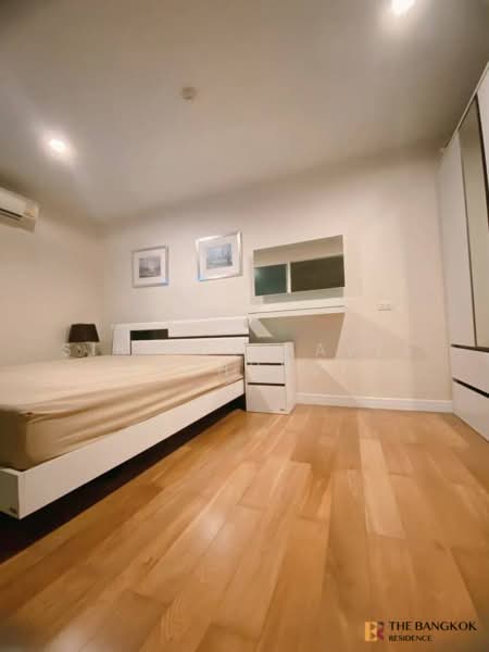 Focus on Saladaeng condominium, Bangkok, Yommarat Saladaeng, Silom, Bang Rak, Bangkok, 1 Bedroom, 34 sqm, Condo For Sale, by Sirirut Havee Akehurst, 500479946 - DDproperty.com