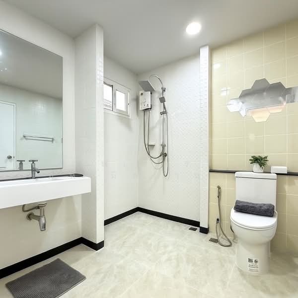 Pruksa Town Serenity 2 Petchkasem 81, Bangkok, Petchkasem Road, Nong Kham, Nong Khaem, Bangkok, 3 Bedrooms, 140 sqm, Single Detached House For Sale, by พเนตร มหามิตรานนท์, 500479950 - DDproperty.com