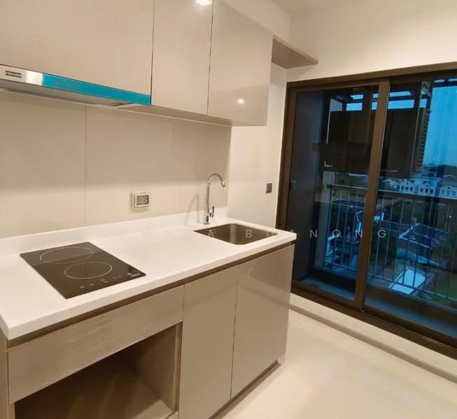 Life Sukhumvit 62, Bangkok, Soi Sukhumvit 62, Bang Chak, Phra Khanong, Bangkok, 1 Bedroom, 30 sqm, Condo For Sale, by Thachaya Buanong, 500479967 - DDproperty.com