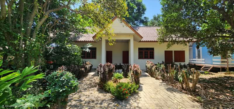 House with land bordering the Mae Klong River, Tha Maka District, Kanchanaburi Province, Kanchanaburi, Wai Nieo, Tha Maka, Kanchanaburi, 3 Bedrooms, 178 sqm, Single Detached House For Sale, by ภูสยาม ธัญปริภัทร์, 500479975 - DDproperty.com
