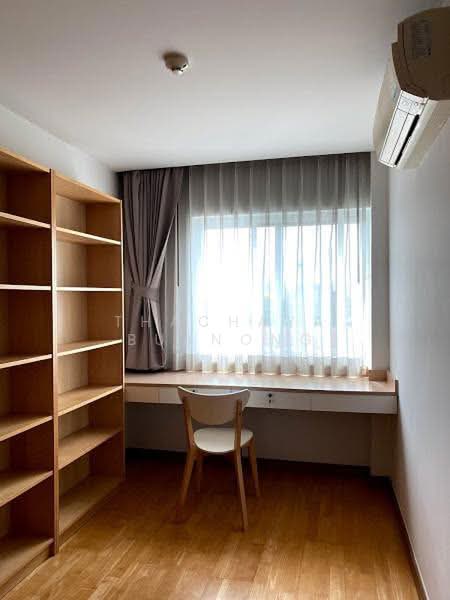 Le Luk Condominium, Bangkok, 1599 291 Sukhumvit Rd, Phra Kanong Nua, Watthana, Bangkok, 3 Bedrooms, 99 sqm, Condo For Rent, by Thachaya Buanong, 500480006 - DDproperty.com