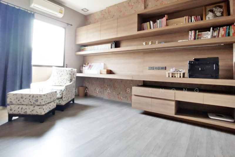 Landmark Ekamai-Ramindra, Bangkok, Sukhonthasawat Road, Lat Phrao, Bangkok, 3 Bedrooms, 224 sqm, Townhouse For Sale, by Thachaya Buanong, 500480012 - DDproperty.com