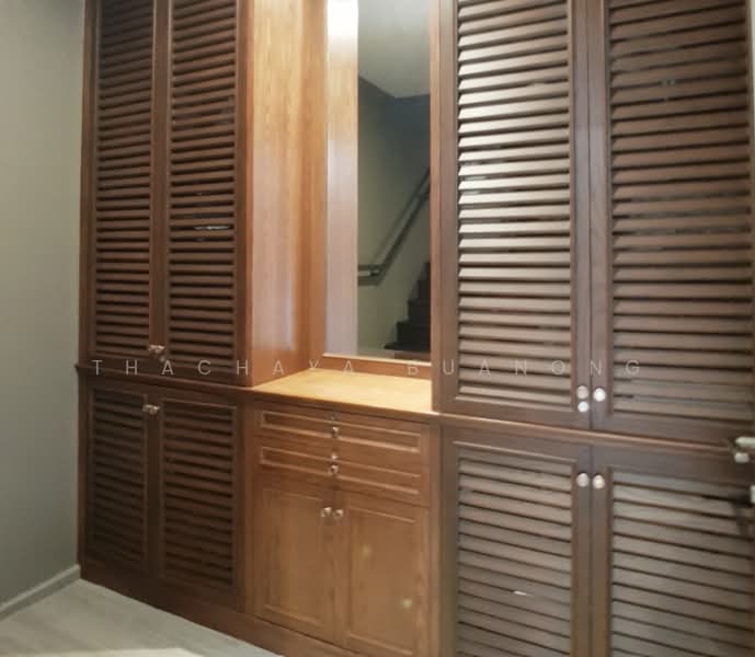 Landmark Ekamai-Ramindra, Bangkok, Sukhonthasawat Road, Lat Phrao, Bangkok, 3 Bedrooms, 224 sqm, Townhouse For Sale, by Thachaya Buanong, 500480012 - DDproperty.com