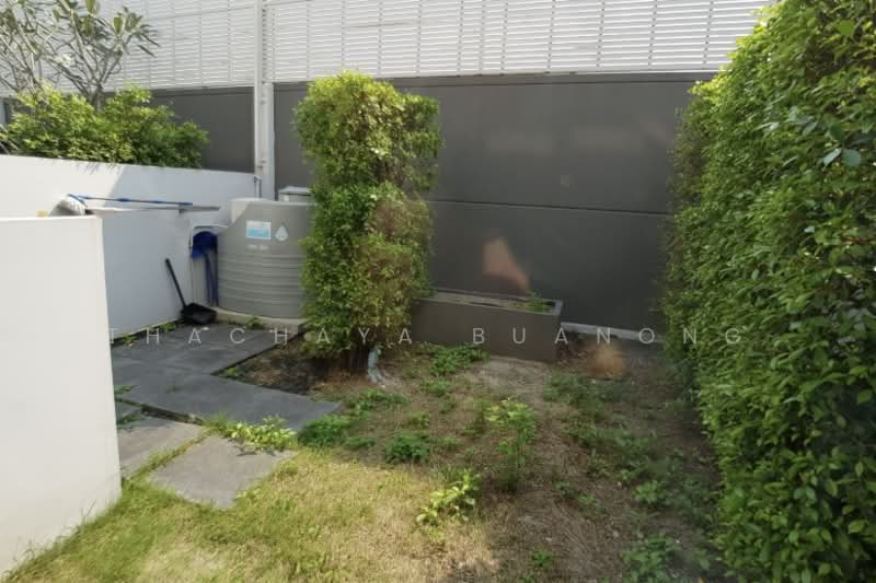 Landmark Ekamai-Ramindra, Bangkok, Sukhonthasawat Road, Lat Phrao, Bangkok, 3 Bedrooms, 224 sqm, Townhouse For Sale, by Thachaya Buanong, 500480012 - DDproperty.com