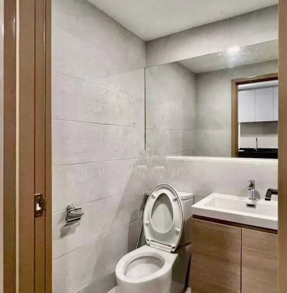 Maestro 07 Victory Monument, Bangkok, 7 Rajavithi, Thanon Phaya Thai, Ratchathewi, Bangkok, 1 Bedroom, 28 sqm, Condo For Sale, by Thachaya Buanong, 500480018 - DDproperty.com