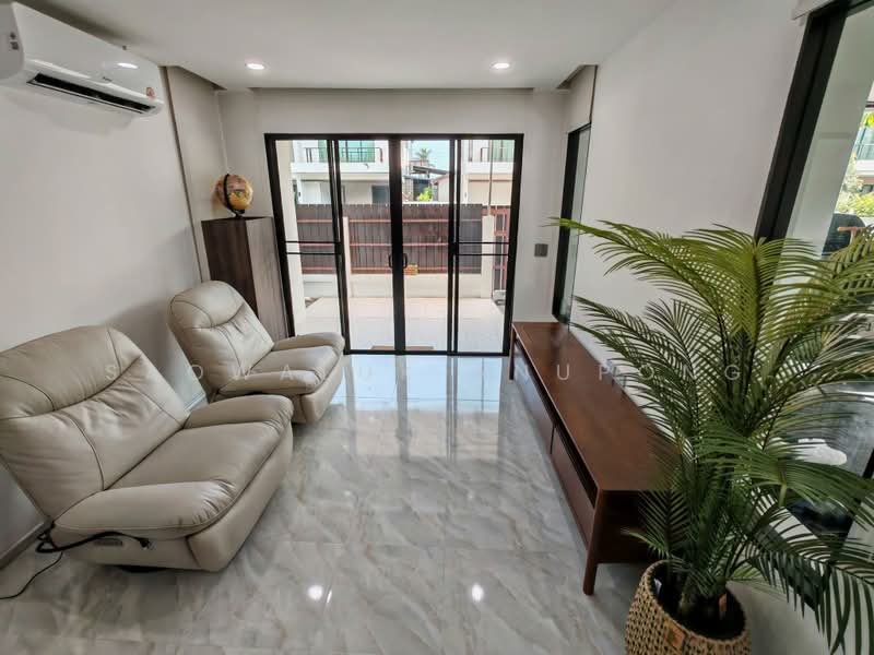 Lake View Park Bangna, Bangkok, 454 Kanchanaphisek Road, Dok Mai, Prawet, Bangkok, 3 Bedrooms, 200 sqm, Single Detached House For Rent, by Saowaluk Anupong, 500480064 - DDproperty.com
