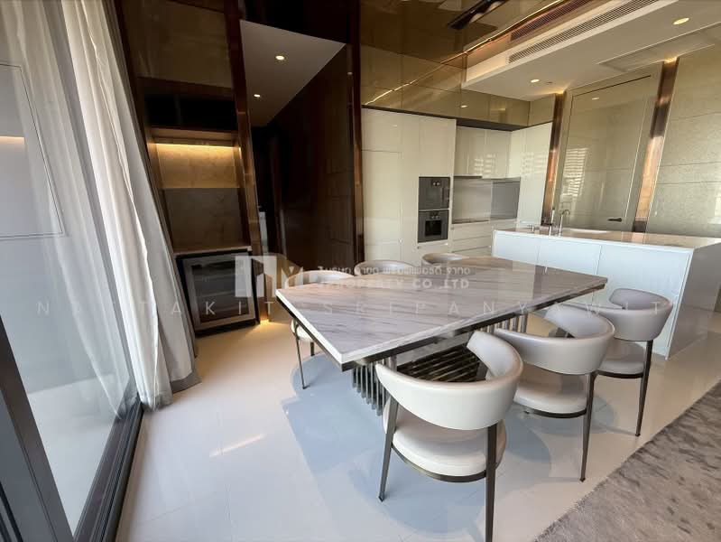 Vittorio 39, Bangkok, 8 Sukhumvit, Khlong Tan Nua, Watthana, Bangkok, 2 Bedrooms, 136 sqm, Condo For Sale, by Nattakit Sripanyawit, 500480065 - DDproperty.com