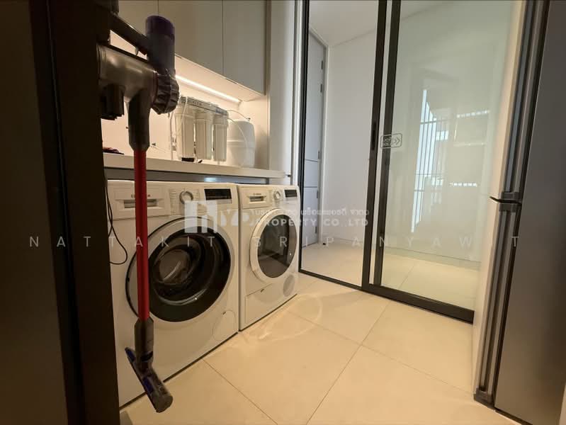 Vittorio 39, Bangkok, 8 Sukhumvit, Khlong Tan Nua, Watthana, Bangkok, 2 Bedrooms, 136 sqm, Condo For Sale, by Nattakit Sripanyawit, 500480065 - DDproperty.com